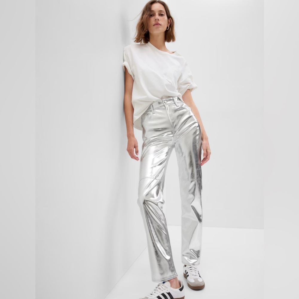 Gap high rise vegan leather cheeky straight pants